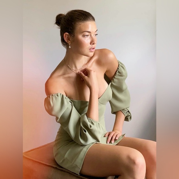 Aritzia Wilfred Novella Dress - Picture 2 of 10